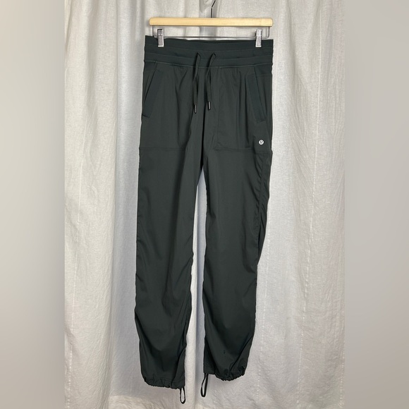 Lululemon Ruched Joggers - Picture 1 of 7